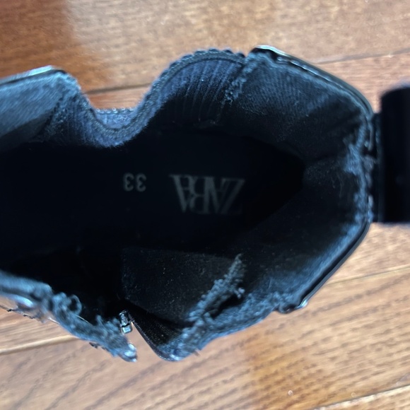 Zara Girls patent Chelsea boots size 1 - Picture 3 of 4